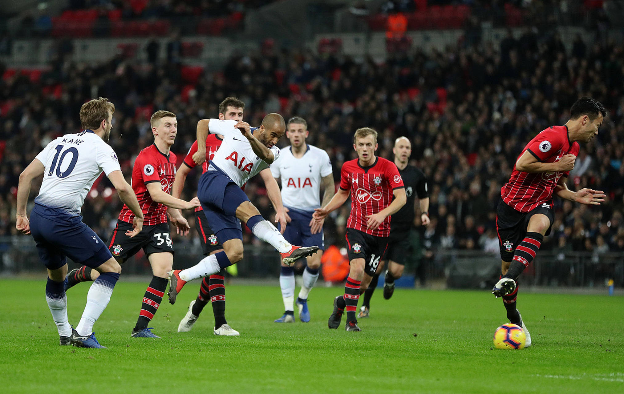 出色的中場 出色的中場